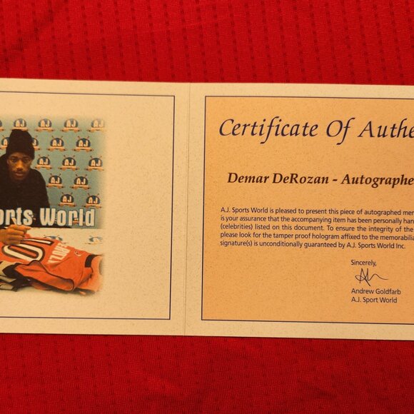 Demar DeRozan - NBA Toronto Raptors - Autographed Nike Swingman Jersey NWT - Picture 2 of 9